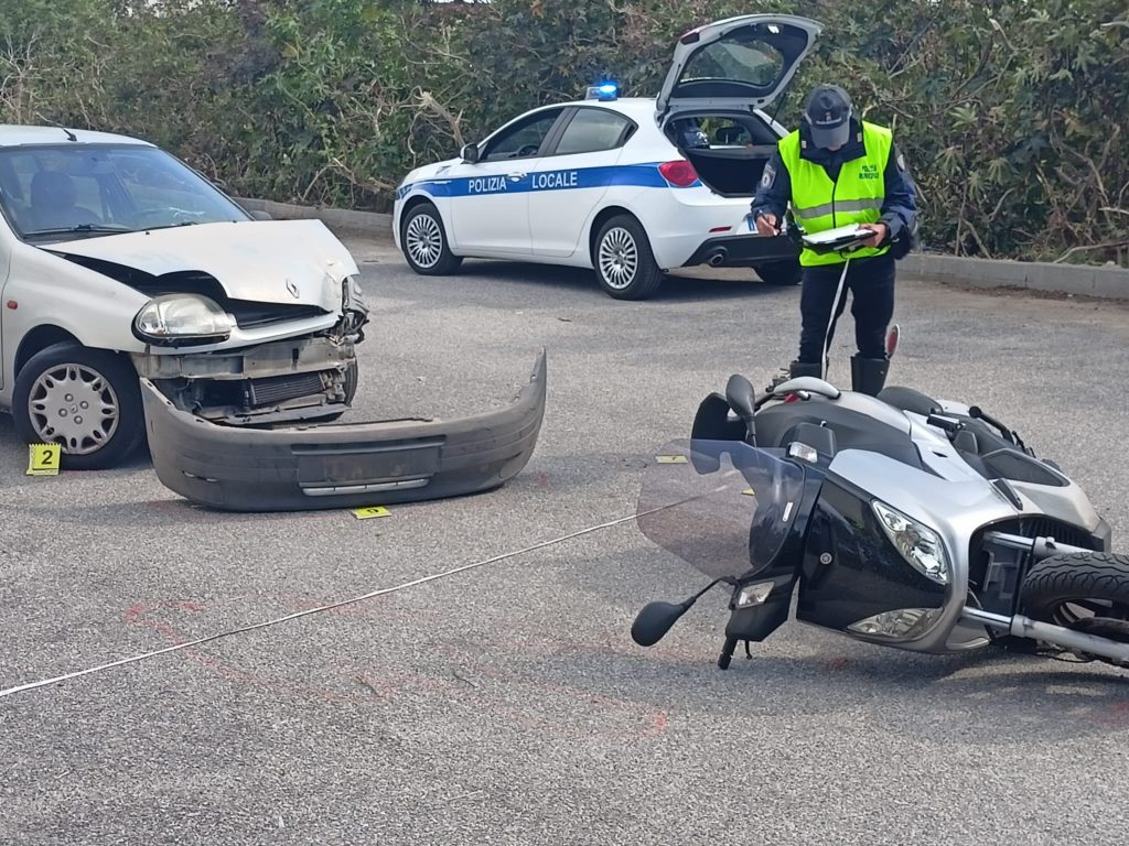 Simulazione incidente corso Polizia Locale Reggio Calabria