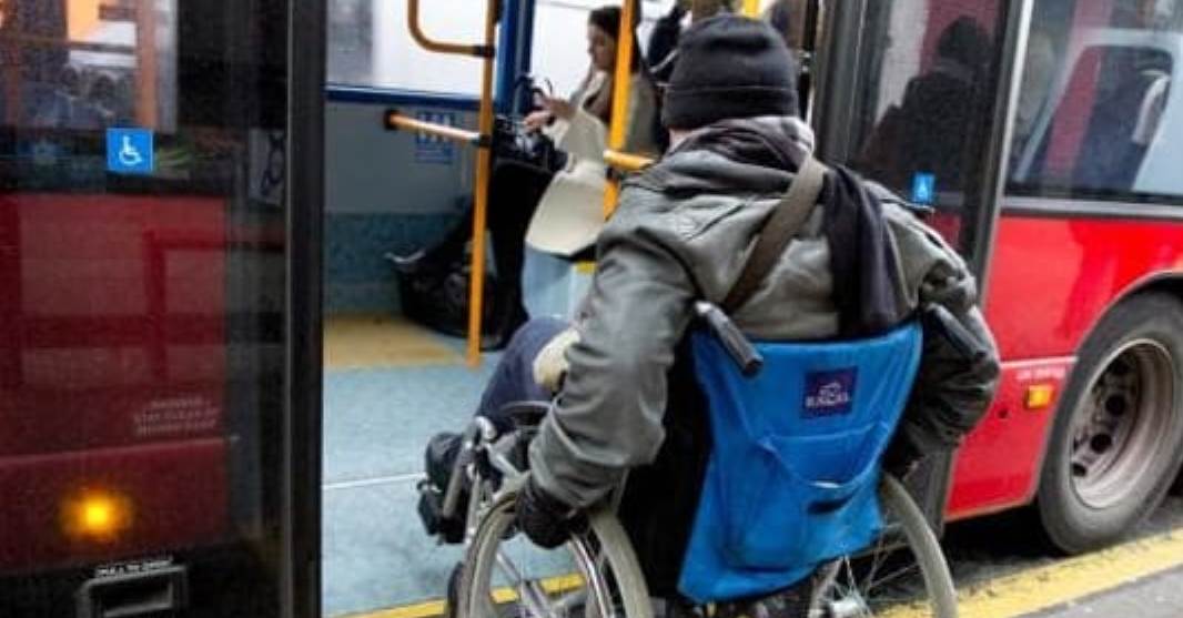 autobus disabile