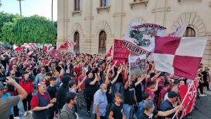 corteo tifosi reggina