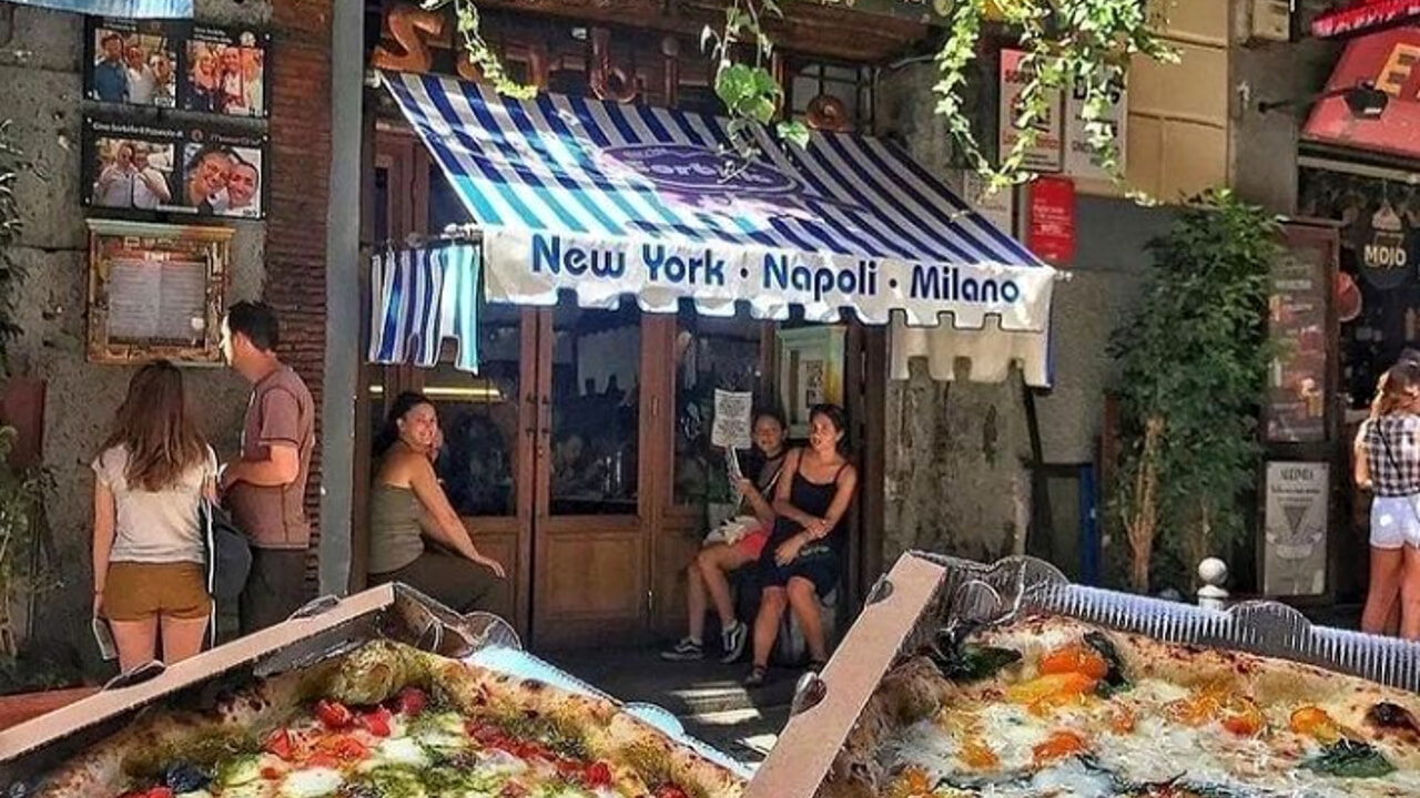 pizzeria sorbillo napoli