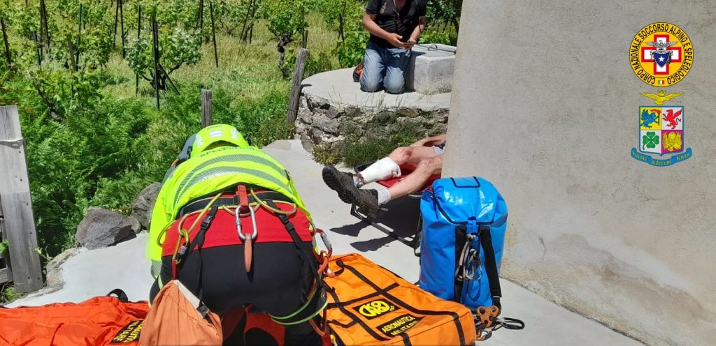 turista soccorso alicudi