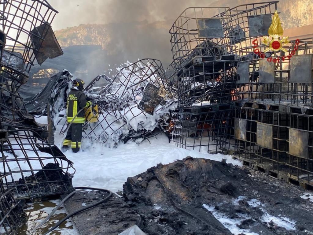 Incendio Sant'Agata Militello
