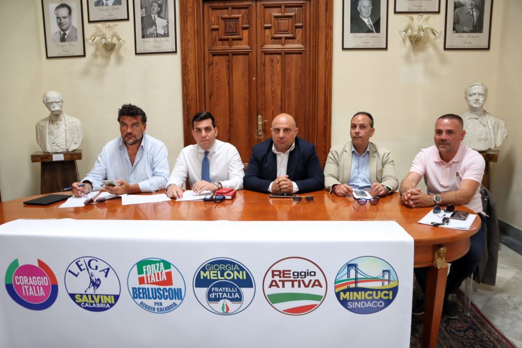 conferenza centrodestra servizi trasporto disabili