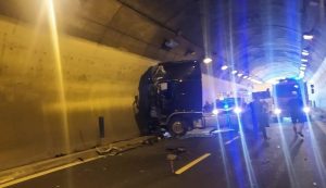 incedente a18 messina catania