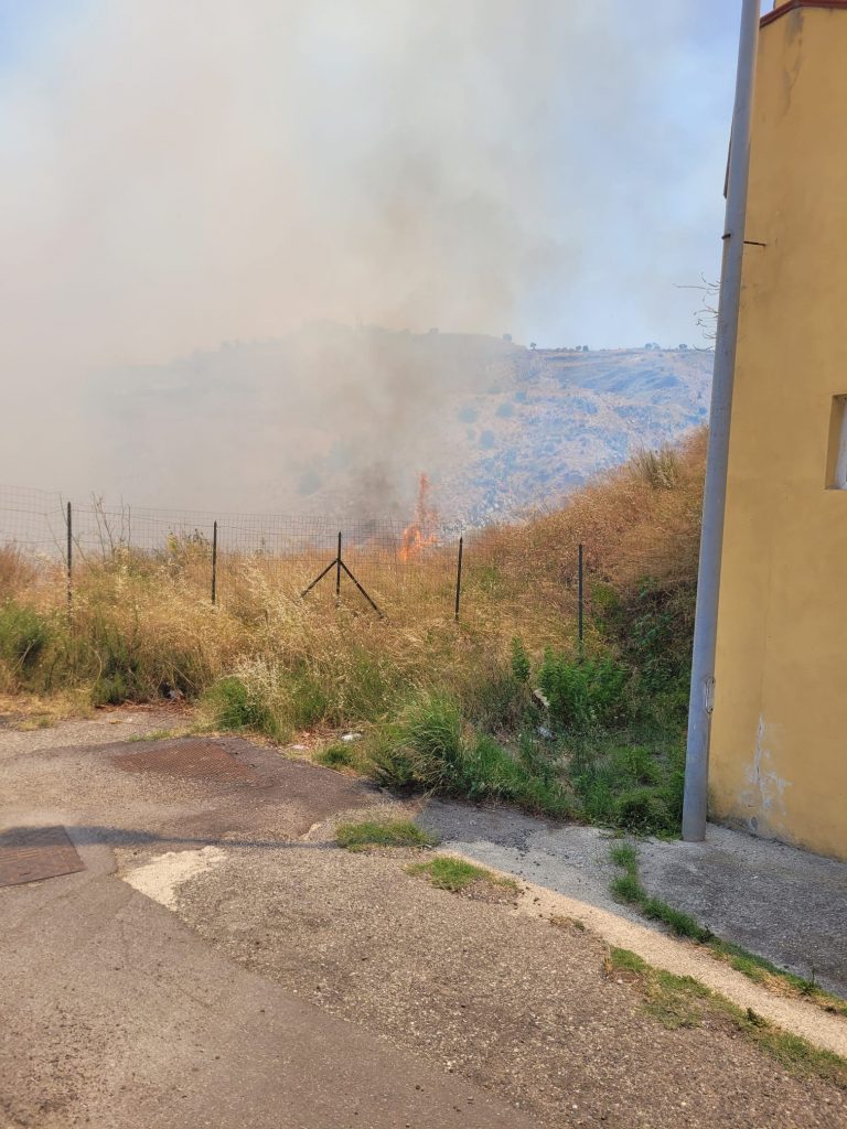 incendi reggio calabria