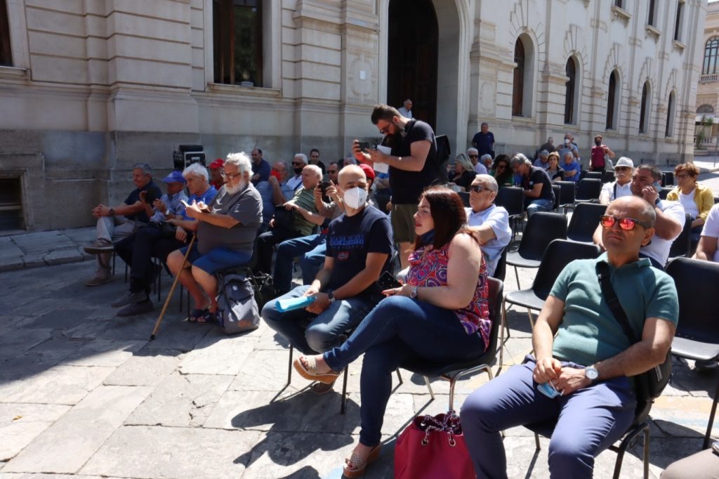 incontro camminiamo insieme cgil reggio calabria