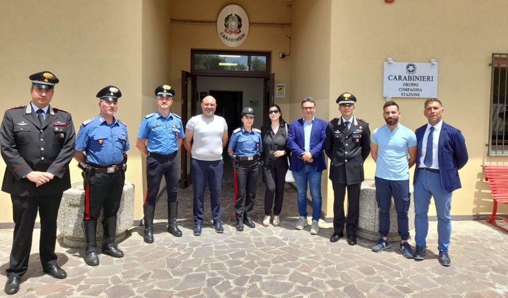 Il Senatore De Angelis e l'avv. Staropoli (ConDivisa) in visita ai