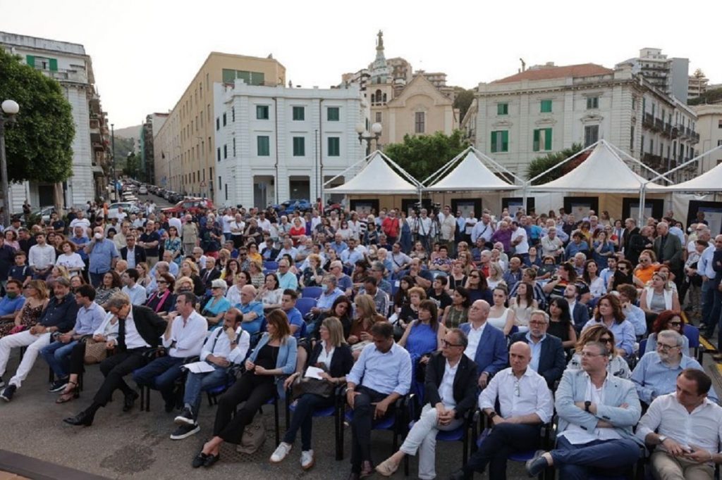 piazza popolo messina