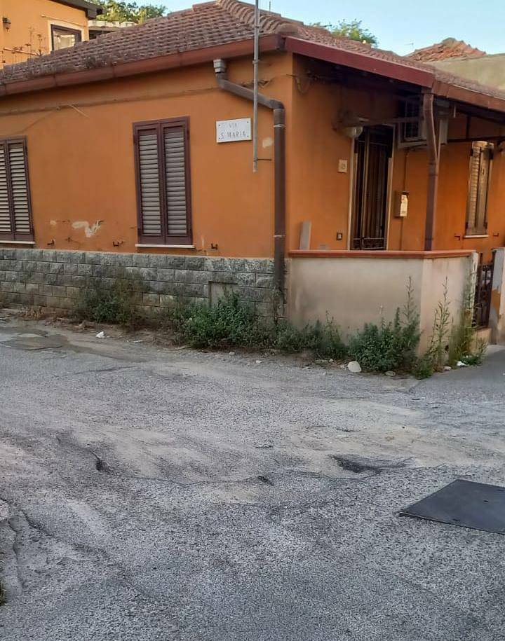 strade dissestate gallico
