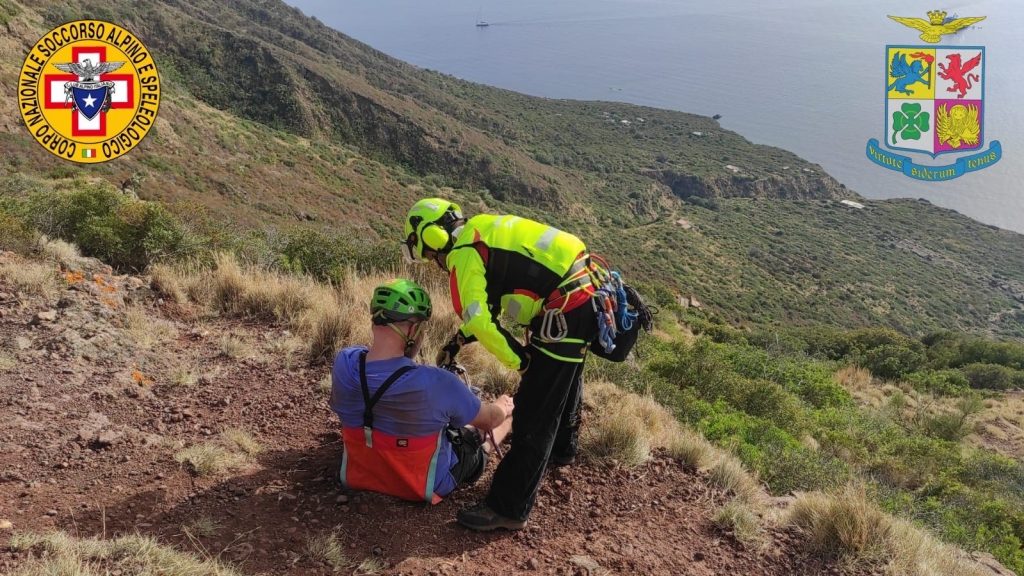 turista soccorso filicudi