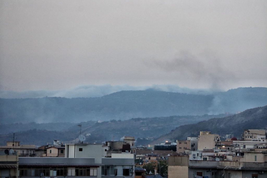 Incendio reggio calabria