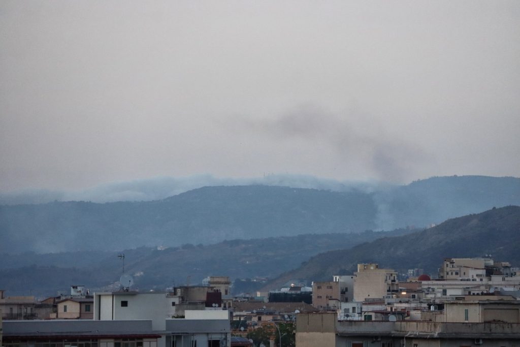 Incendio reggio calabria