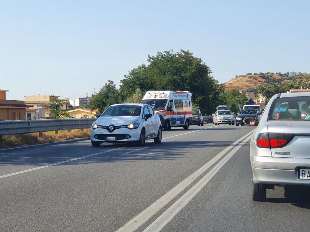 Incidente statale 106