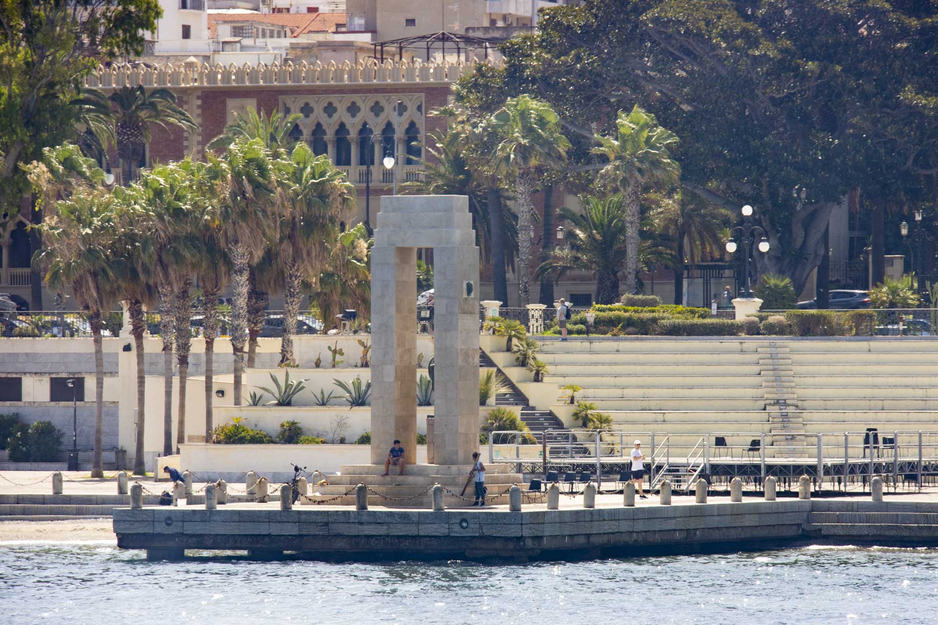 arena dello stretto dal mare (4)