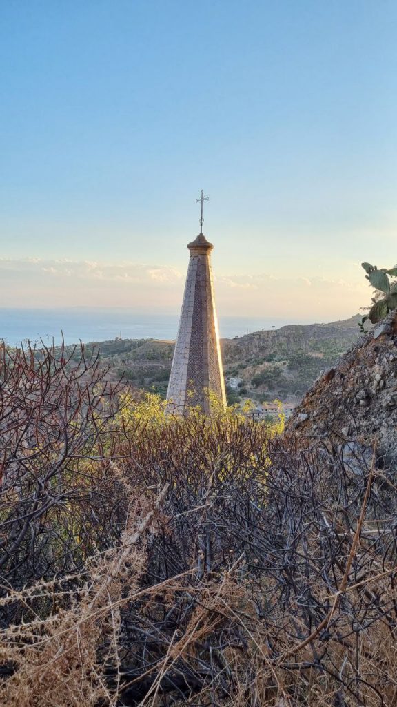 borgo pentedattilo reggio calabria