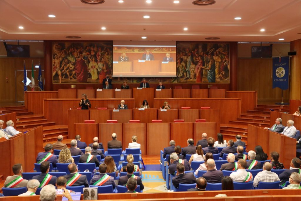 consiglio regionale bronzi di riace