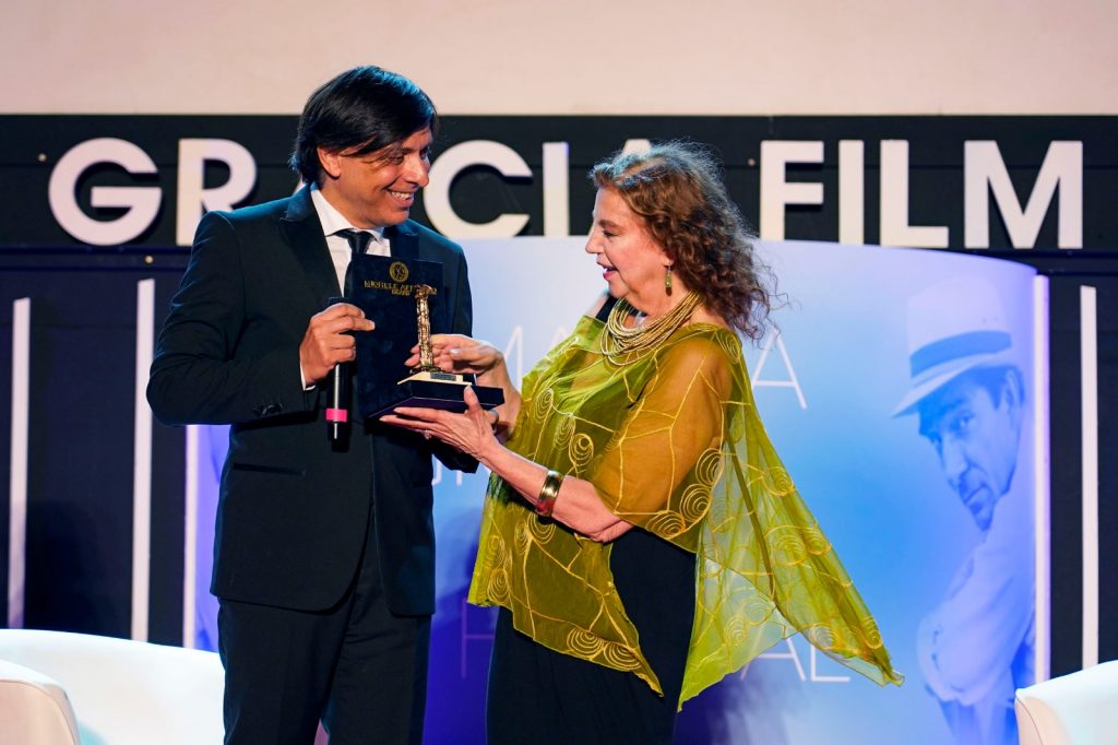 Anton Giulio Grande premia Stefania Sandrelli