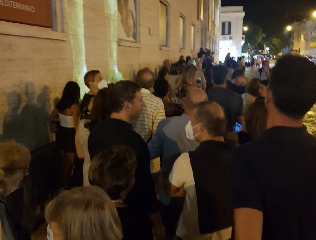 Fila visitatori Museo Reggio calabria
