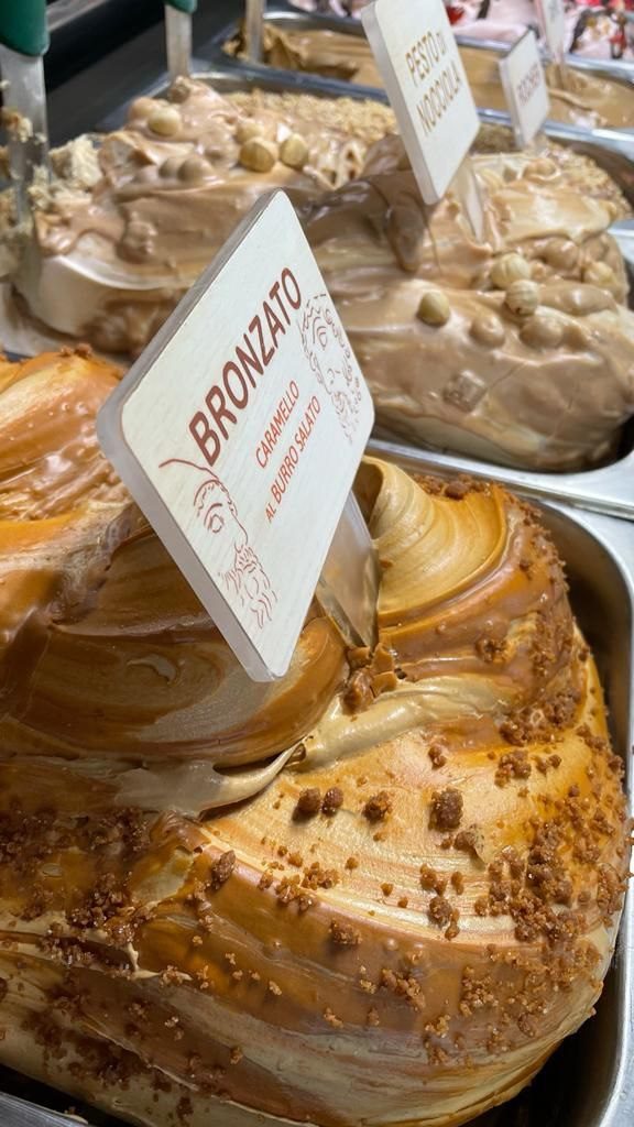 Gelateria Cesare gusto Bronzato e Sorbetto Reggino su Vanity Fair