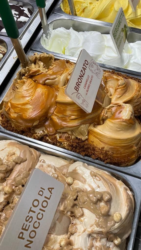 Gelateria Cesare gusto Bronzato e Sorbetto Reggino su Vanity Fair