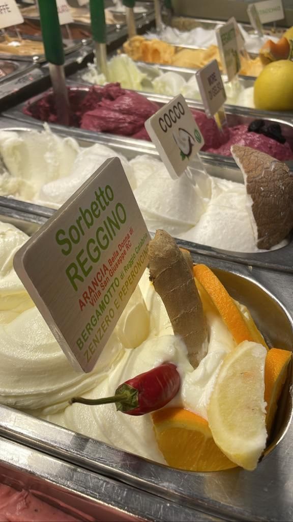 Gelateria Cesare gusto Bronzato e Sorbetto Reggino su Vanity Fair