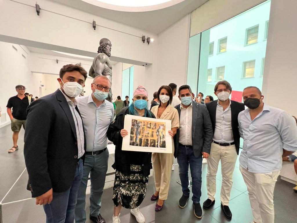 Loredana bertè visita Bronzi