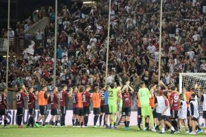 Reggina-Sudtirol festeggiamenti saluto tifosi curva sud granillo