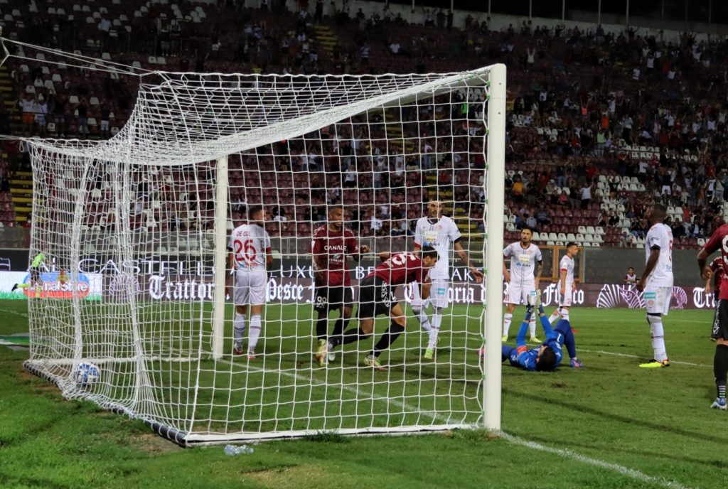 Reggina-Sudtirol gol Lombardi (3)