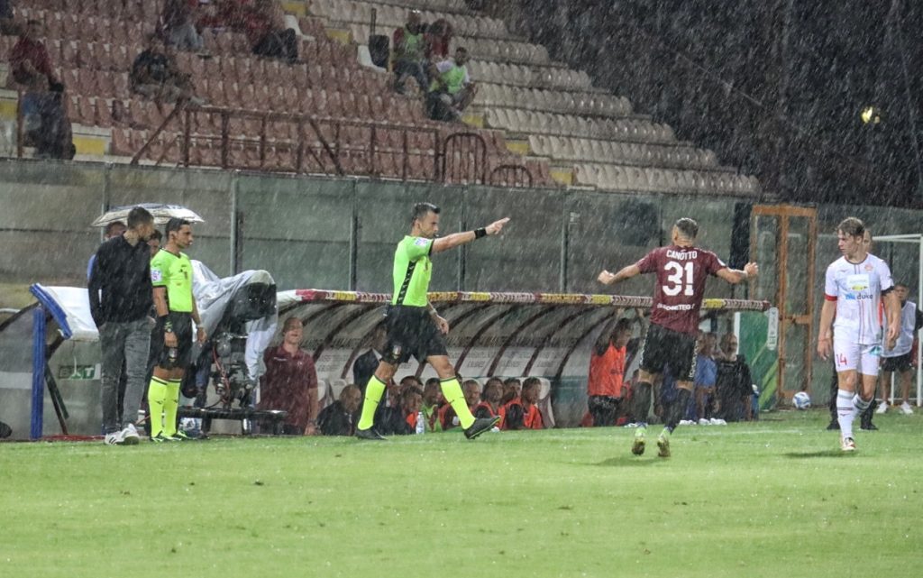 Reggina-Sudtirol gol Majer arbitro var