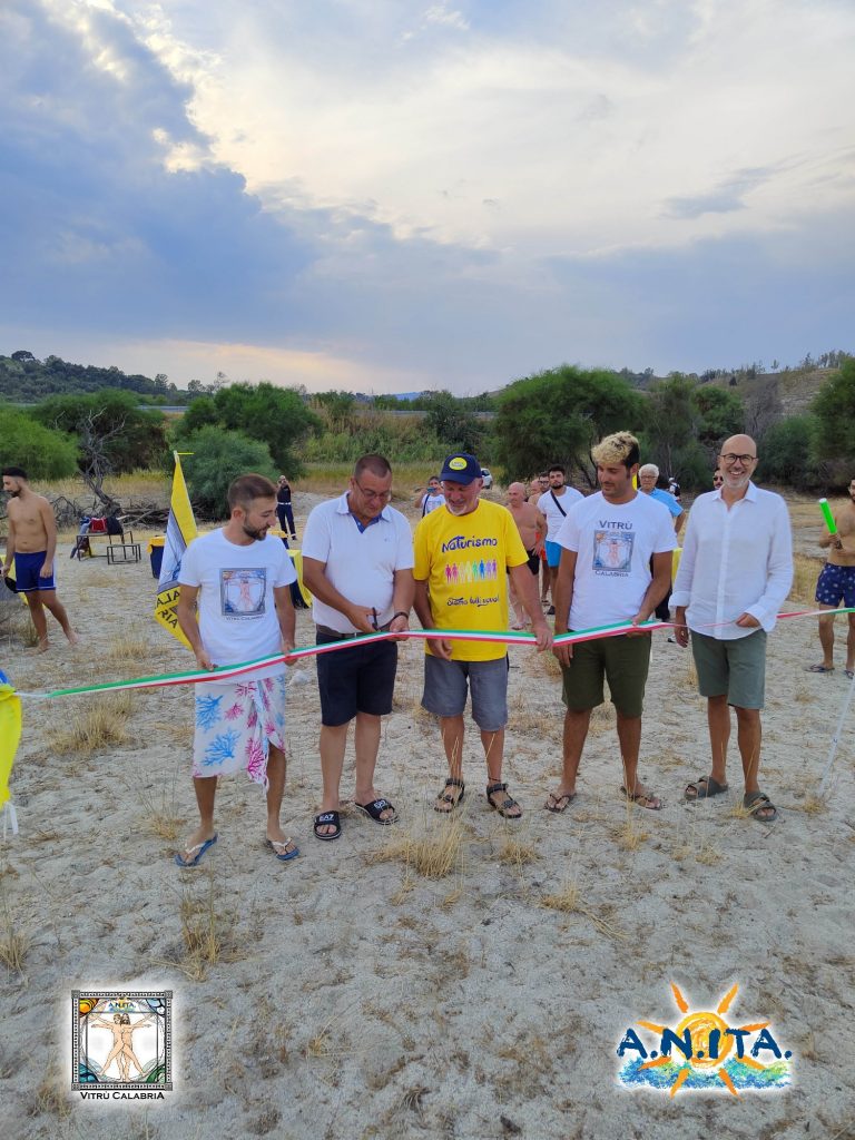 Spiaggia naturista in Calabria (4)