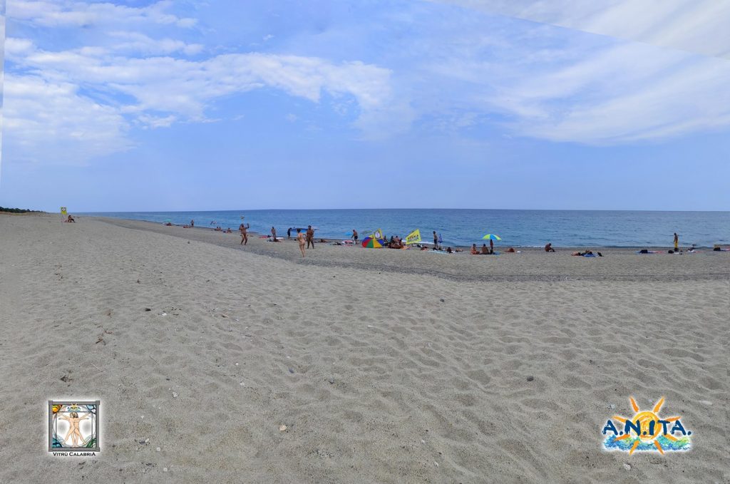 Spiaggia naturista in Calabria (4)