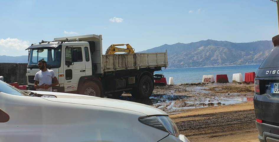 caos traghetti villa san giovanni autostrada salerno reggio calabria