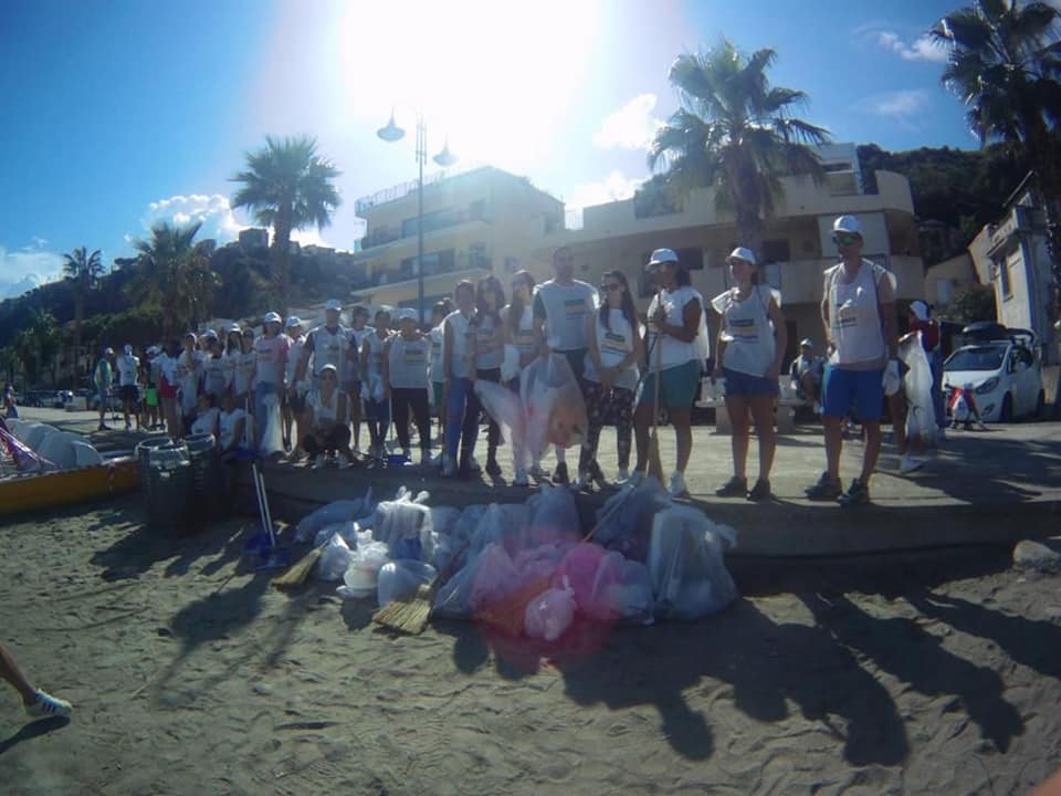 scilla ripulita spiaggia san rocco