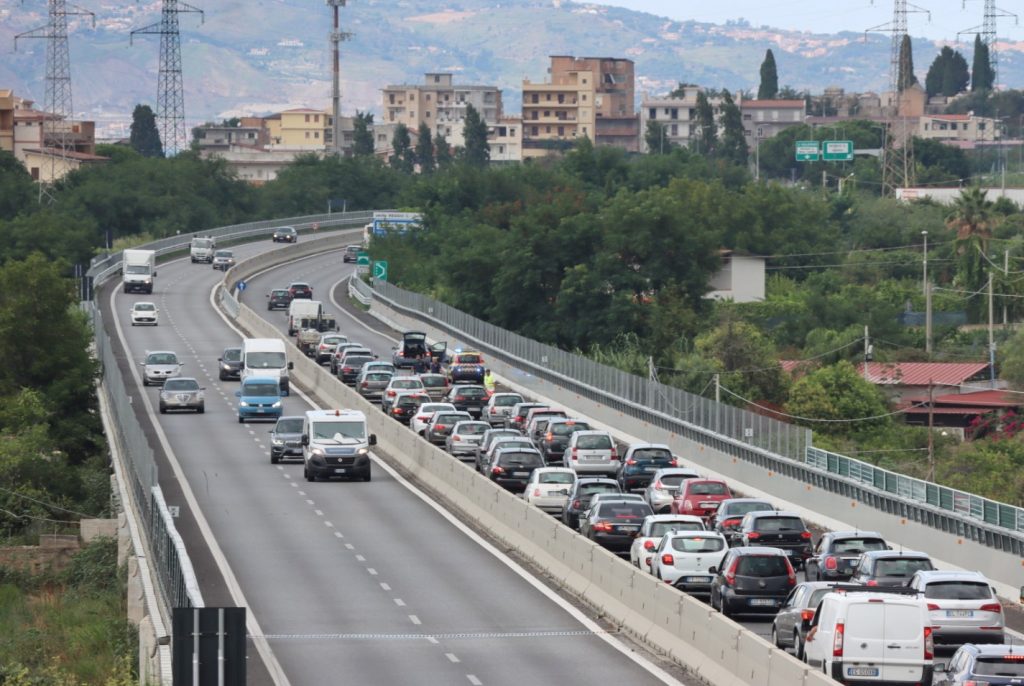 traffico autostrada gallico incidente anas