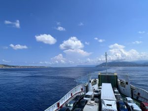 trasporti stretto di messina traghetti caronte tourist