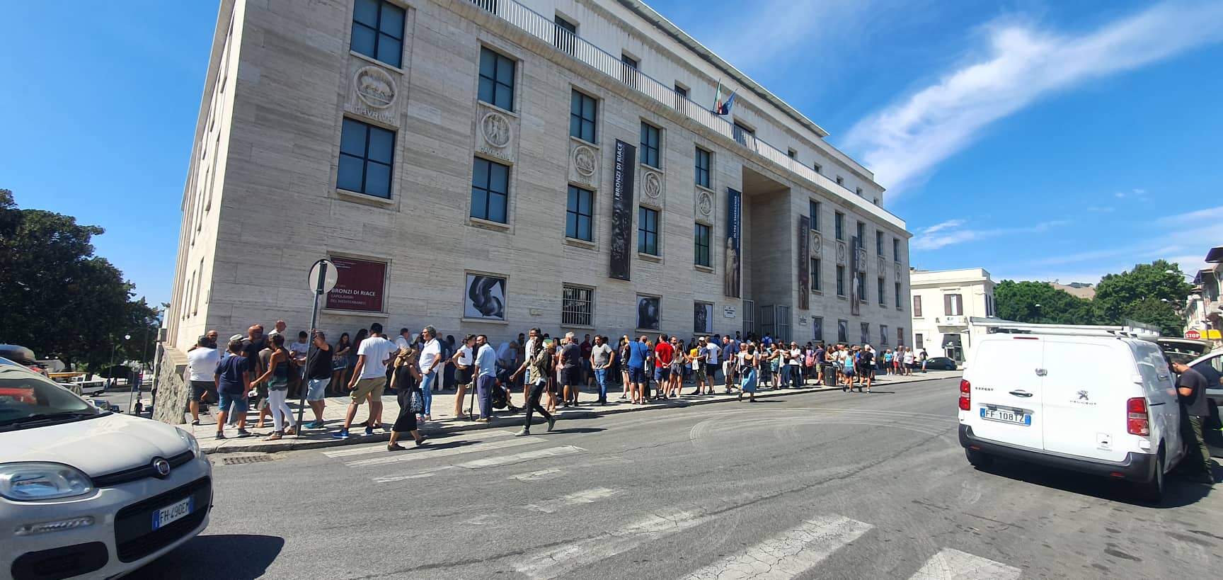 visitatori museo bronzi di riace 1