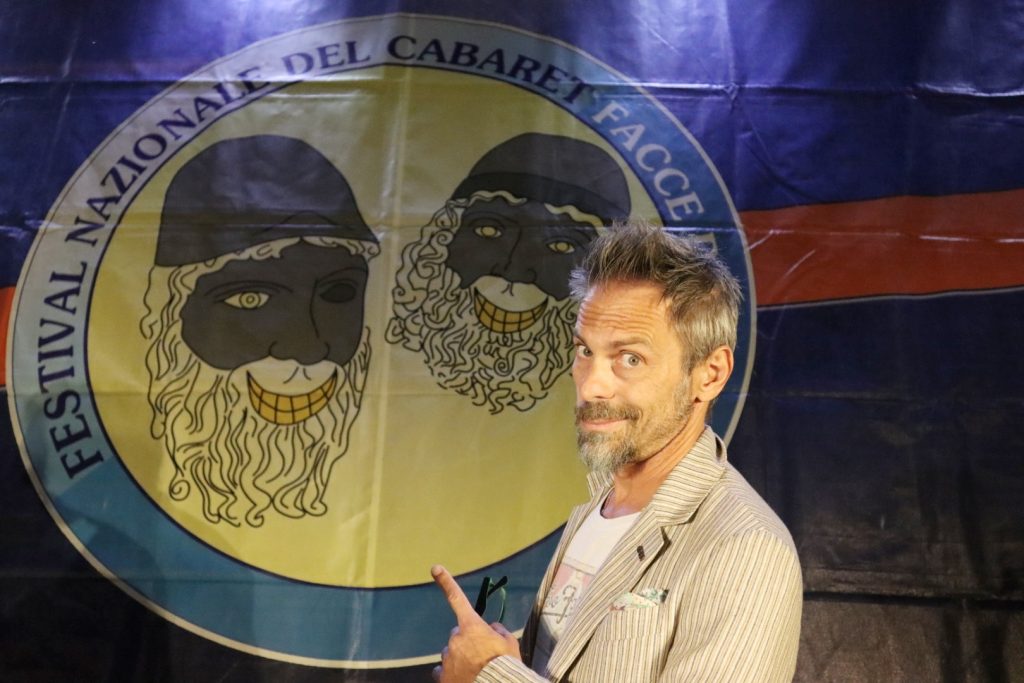 Festival facce bronzi