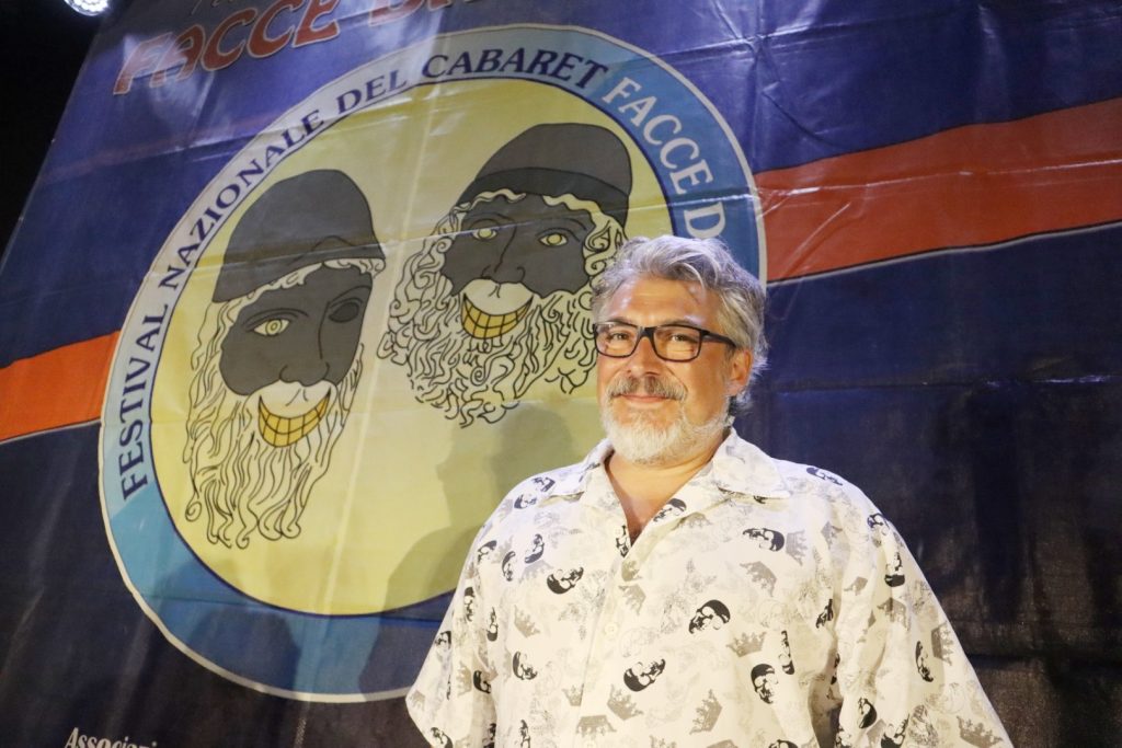 Festival facce bronzi