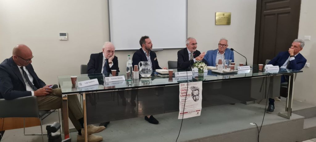 Incontro giallo laurea honoris causa Leonardo Sciascia