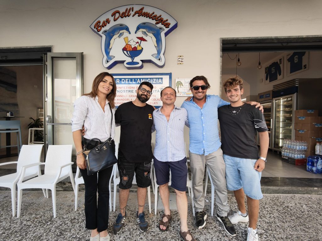 LAURA CASANO -DE LUCA