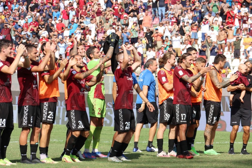 Reggina-Palermo festa coro finale