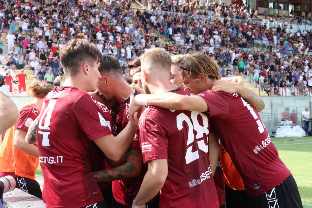 Reggina-Palermo esultanza gol Menez
