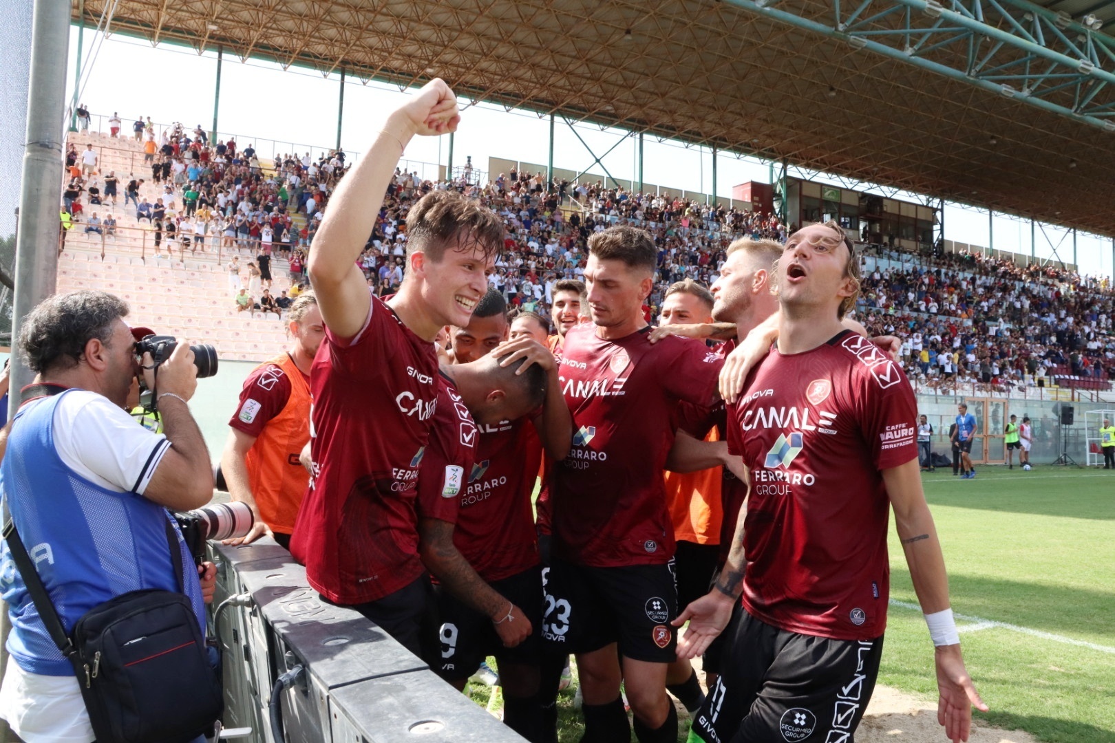 Reggina-Palermo esultanza gol Menez