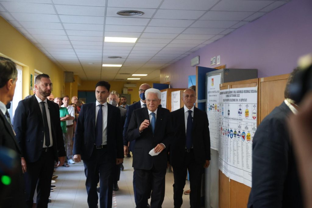Sergio Mattarella voto Elezioni a Palermo