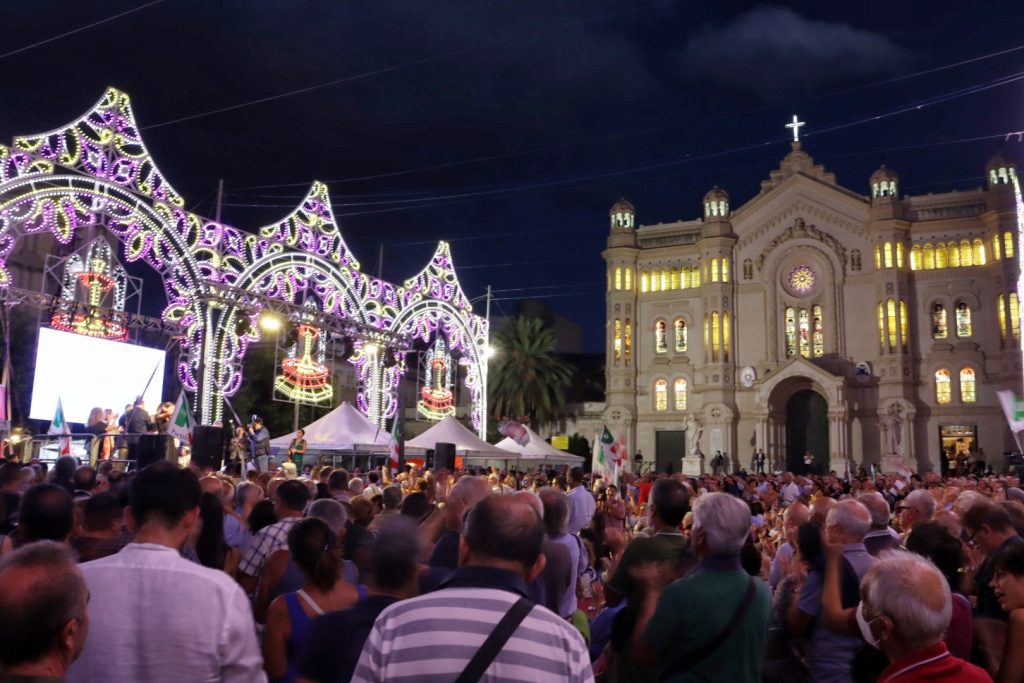 Comizio pd piazza duomo