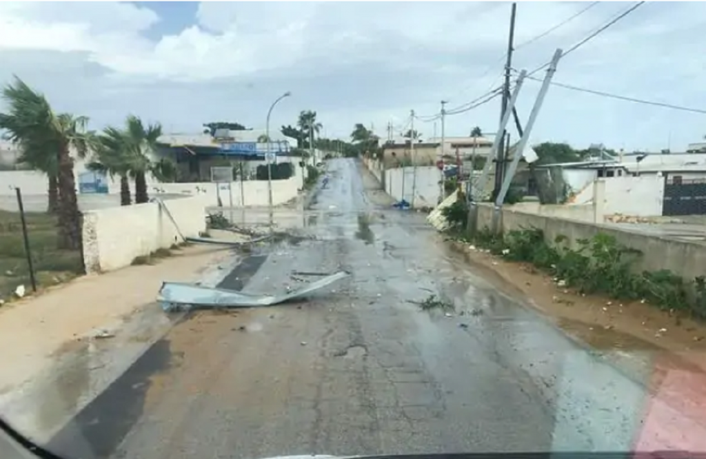 danni tornado trapani