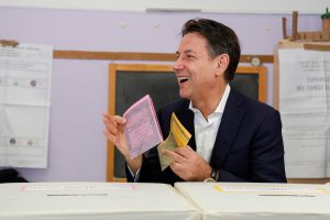 voto giuseppe Conte elezioni politiche 25 settembre 2022