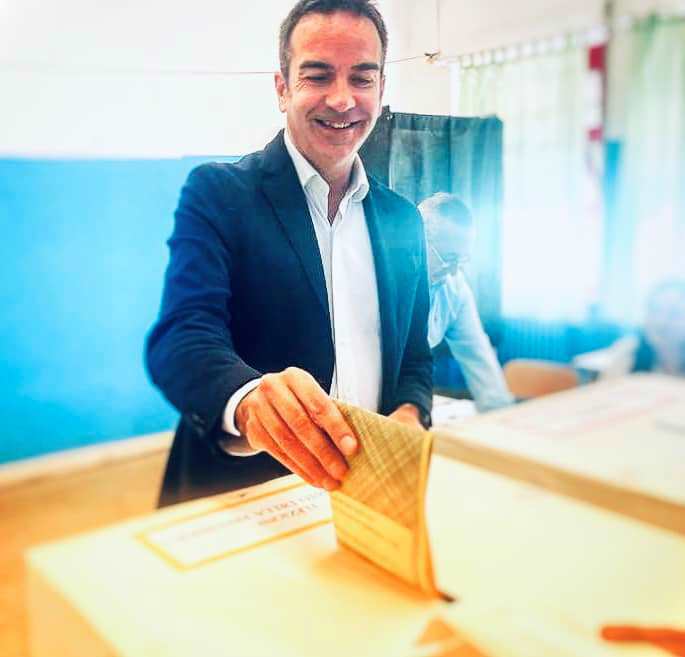 voto roberto occhiuto elezioni politiche 25 settembre 2022