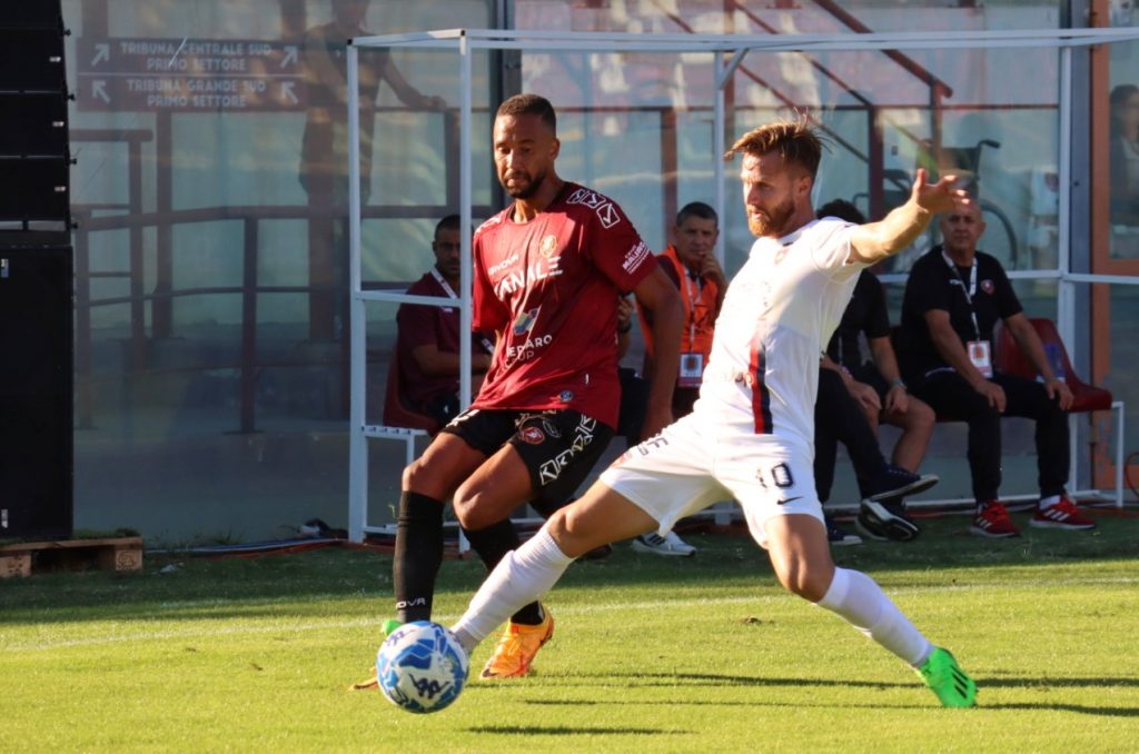 Reggina-Cosenza Hernani