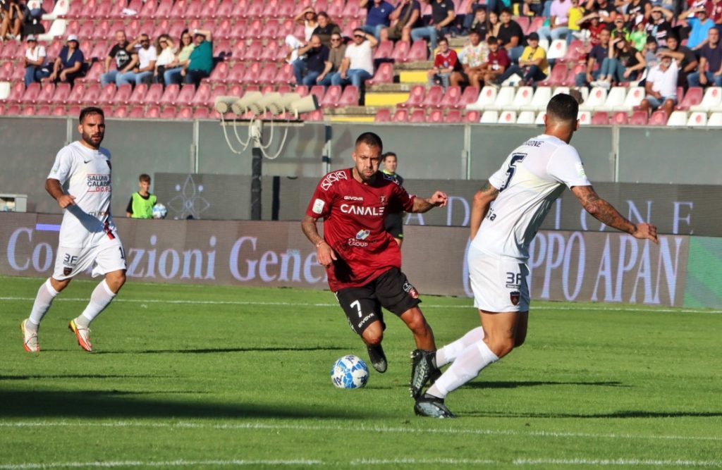 Reggina-Cosenza Menez
